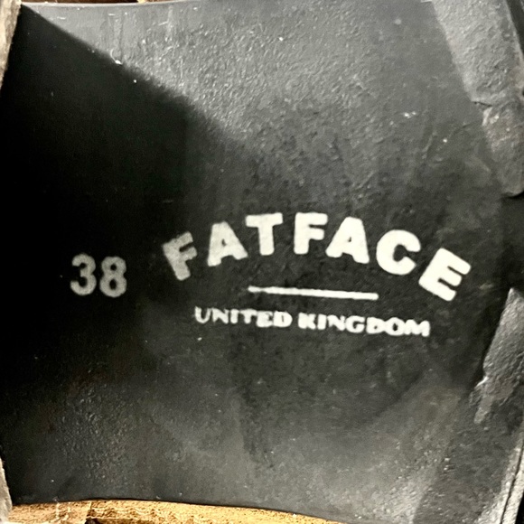 FATFACE- United Kingdom Brown Suede boots-1.5inch heel - Picture 2 of 2